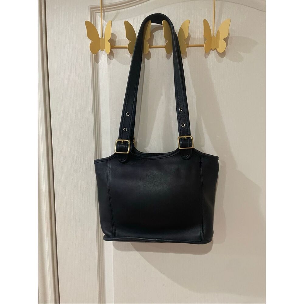 Coach Legacy Small Shopper tote in black leather with brass hardware - Picture 3 of 9